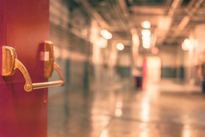 Beleuchtung Klassenzimmer, Leuchten Unterricht, Beleuchtung Schule, LED, LED Leuchten, Licht im Klassenzimmer, Beleuchtung für Schüler, Beleuchtung für Kinder, Leuchten für Schüler, Saxonia | Licht aus Chemnitz